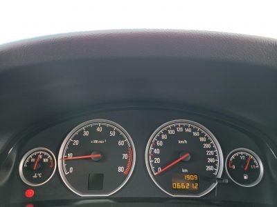 OPEL VECTRA C 1.6 Comfort 66e km. vezetett szervizkönyv. vonóhorog