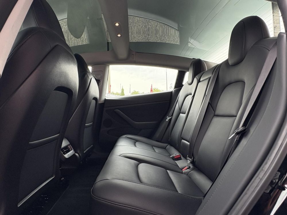 TESLA MODEL 3 Long Range AWD (Automata) mátrix LED. garanciális. hőszivattyú. premium hifi. 500km-es hatótáv!