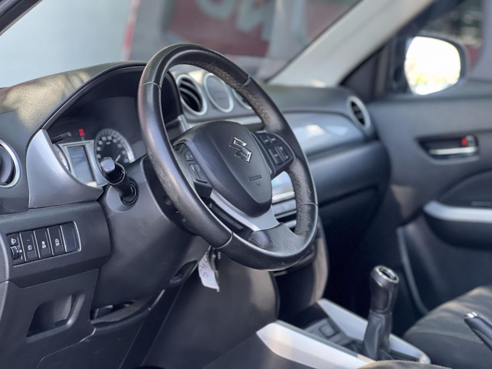 SUZUKI VITARA 1.6 GL+ Magyarországi. Gyári fényezés. Carplay Tolatókamera!