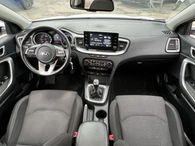 KIA CEE'D Ceed 1.0 T-GDI Bronze M.o.-i. 1.tul. Klíma Tempomat 71e km!