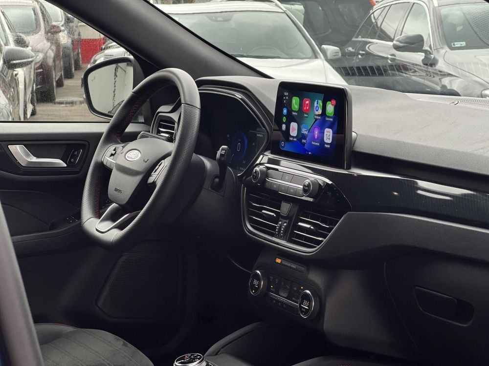 FORD KUGA 2.5 PHEV ST-Line X CVT 85e km. Carplay