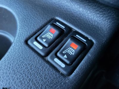 SUBARU IMPREZA 2.0 Sport (Automata) AWD Xenon Keyless Tempomat Ülésfűtés Kamera Vonóhorog Téli-nyári kerék