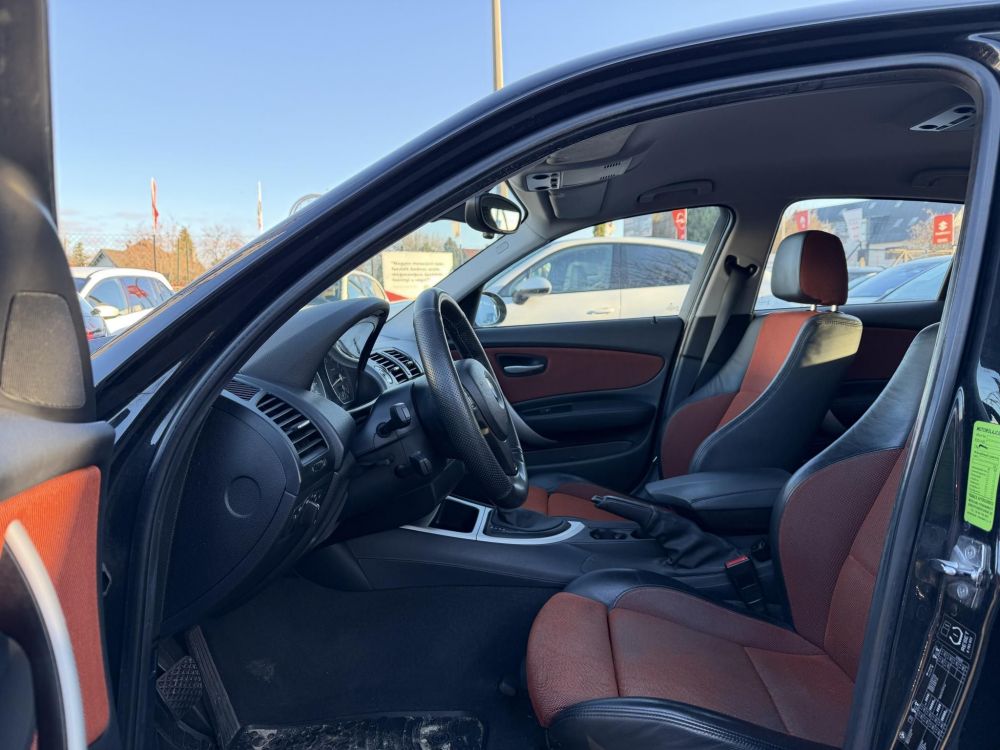 BMW 116i (Automata) 106e km! Magyarországi. Rendszeresen szervizelt!