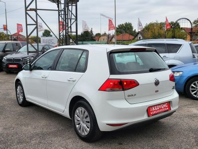 VOLKSWAGEN GOLF 1.6 TDi BMT Trendline 120e km klíma ülésfűtés tempomat bluetooth