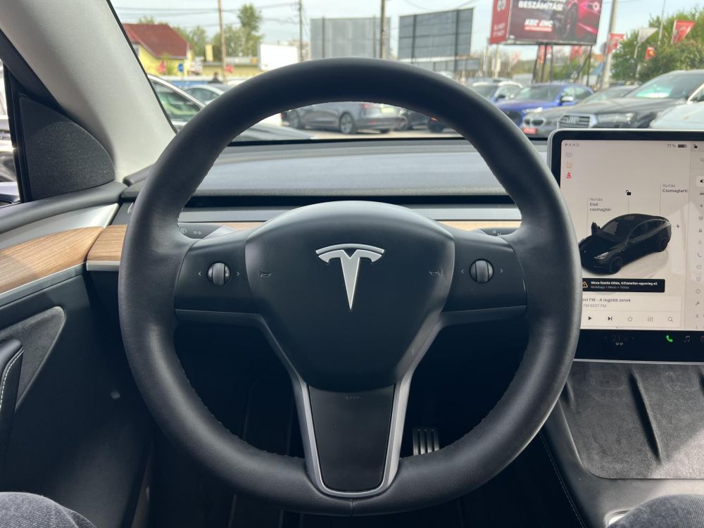 TESLA MODEL Y Performance AWD (Automata) 70e km. AMD Ryzen. mátrix LED. premium hifi. hőszivattyú!