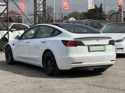 TESLA MODEL 3 Performance AWD (Automata) 103e km. FEHÉR BELSŐ. mátrix LED. hőszivattyú. garanciális!