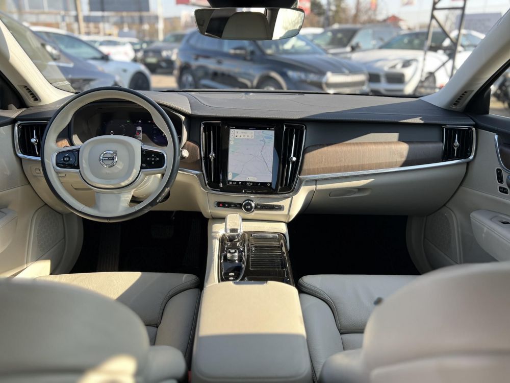 VOLVO V90 2.0 [T6] Recharge Inscription AWD Geartronic Vajbőr belső. összkerékhajtás. frissen szervizelt!