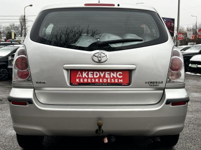 TOYOTA COROLLA VERSO 1.8 Linea Sol 7 személyes frissen szervizelt. tempomat. digit klíma. vonóhorog