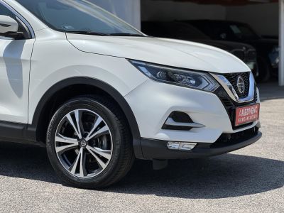 NISSAN QASHQAI 1.3 DIG-T N-Connecta
