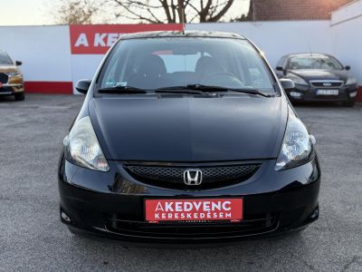 HONDA JAZZ 1.2 S Cool Nincs extra. Nincs csicsa. Csak egy megbízható autó!