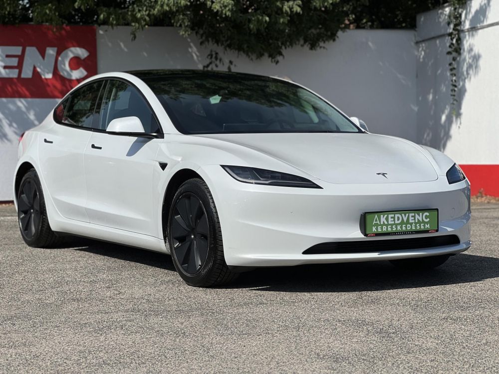 TESLA MODEL 3 Long Range AWD (Automata) HIGHLAND 67e km. AMD Ryzen. mátrix LED. ülésszellőztetés. 2032-ig garanciális!