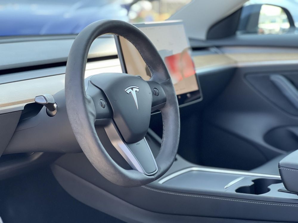 TESLA MODEL 3 Performance AWD (Automata) 106e km. mátrix LED. AMD Ryzen. hőszivattyú. garanciális!