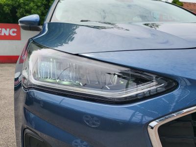 FORD FOCUS 1.5 EcoBlue Active (Automata) LED Tempomat Navi Bluetooh PDC