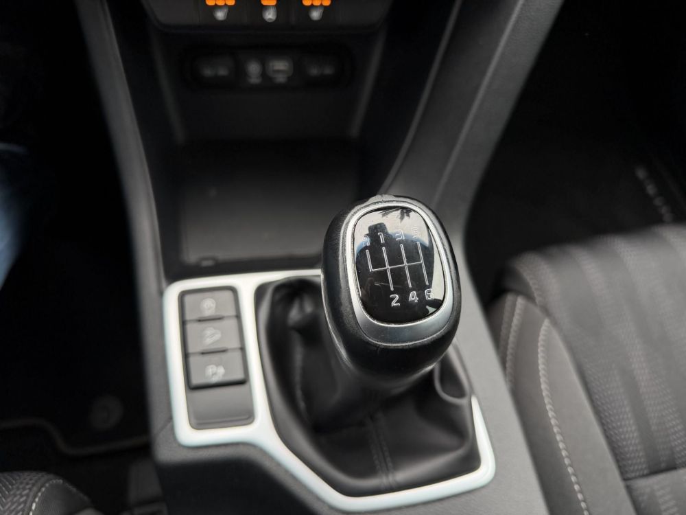 KIA SPORTAGE 1.6 GDI Gold 83e km. M.o.-i. 1.tul. Márkaszervizelt!