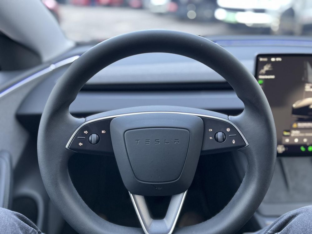 TESLA MODEL 3 RWD (Automata) HIGHLAND 27e km. AMD Ryzen. Gyári garancia 2032-ig. 500km hatótáv!