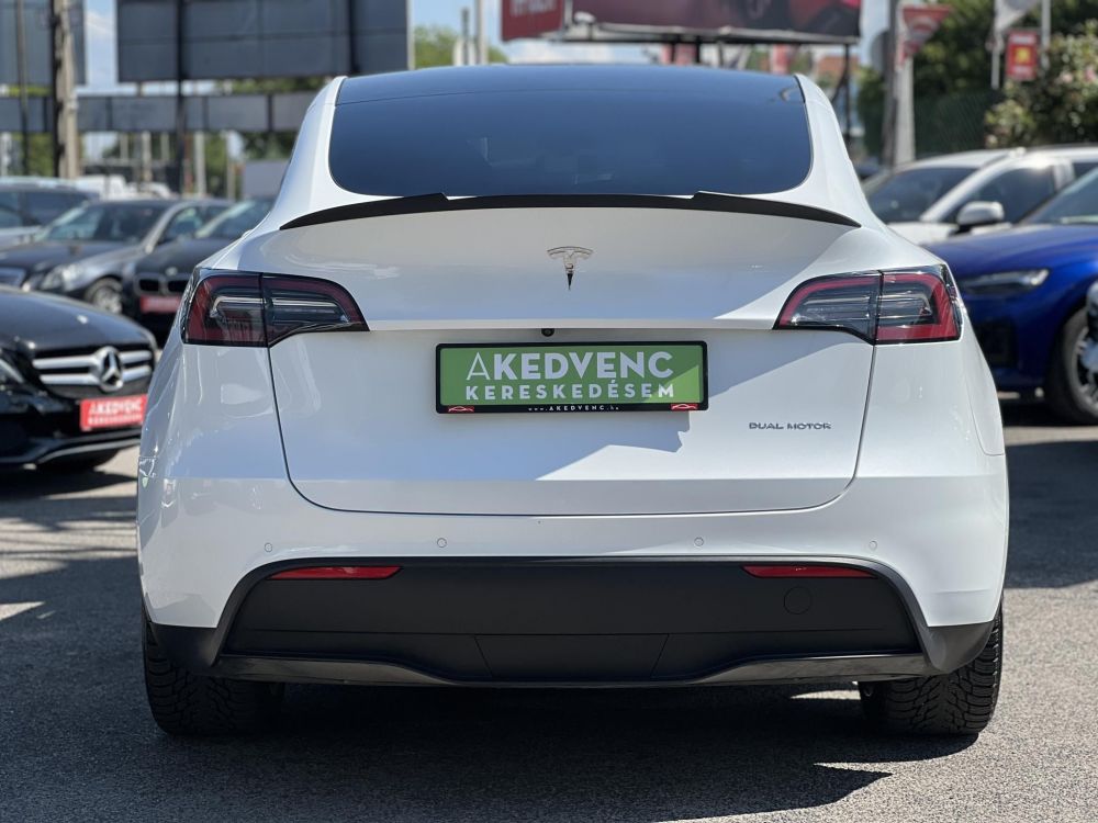TESLA MODEL Y Long Range AWD (Automata) 119e km. mátrix LED. hőszivattyú. premium hifi. garanciális. téli-nyári kerék!