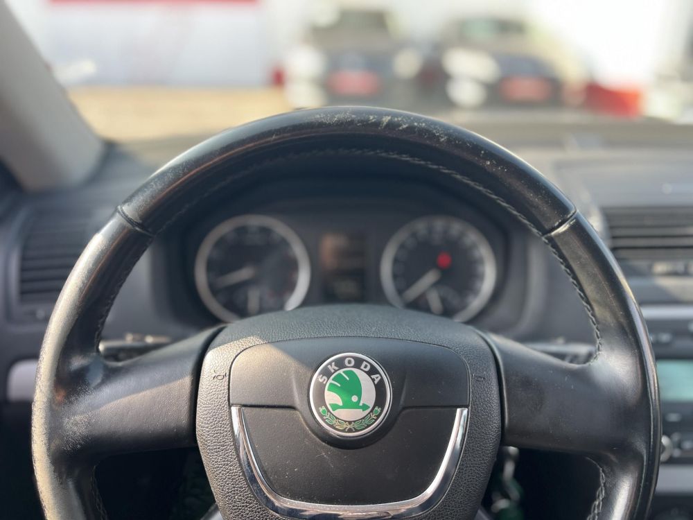 SKODA OCTAVIA 1.4 TSI Clever Klíma Tempomat Bluetooth Szervizelt Friss műszaki!