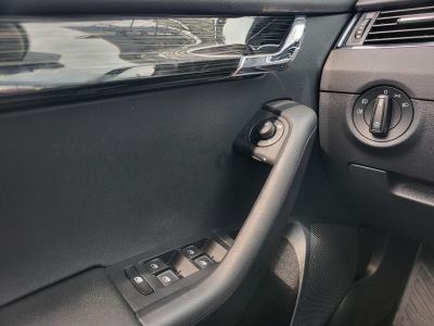 SKODA OCTAVIA 1.5 TSI ACT Style 96e km. M.o.-i. 1.tul. Digitklíma Távtartó Tempomat Ülésfűtés Bluetooth