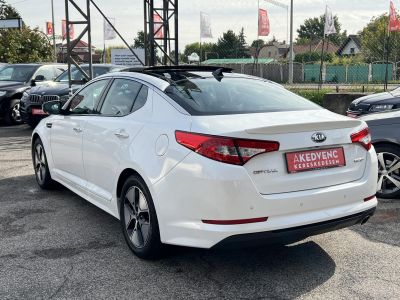 KIA OPTIMA 2.0 CVVT Hybrid EX Prémium (Automata) Magasan felszerelt! Xenon Panoráma Navi Ülésfűtés Tempomat Memória stb