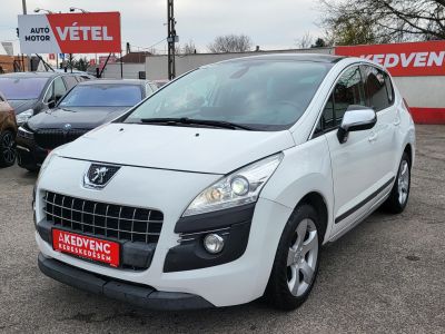 PEUGEOT 3008 1.6 HDi Allure Panoráma tető Navi Tempomat Park.radar Téli/Nyári gumi