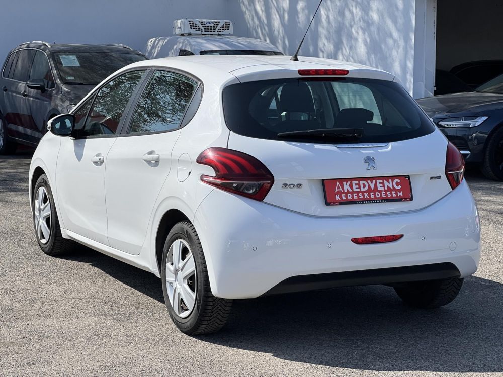 PEUGEOT 208 1.6 BlueHDi Active M.o.-i. 1.tul. klíma. 5L/100km. vezérlés cserélve!