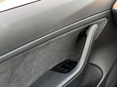 TESLA MODEL 3 Standard Range Plus Aut 123e km. garanciális akkumulátor és hajtás. magyar rendszámos!