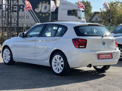 BMW 116i Magyarország 129e km Vezérlés+csapágysor cserélve!