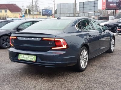VOLVO S90 2.0 [B4] MHEV Inscription Geartronic harman/kardon hangrendszer. végig vezetett szervizkönyv