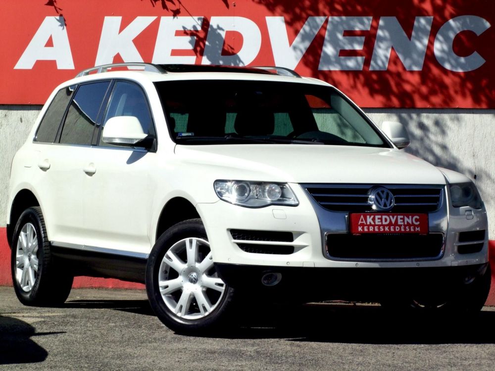 VOLKSWAGEN TOUAREG