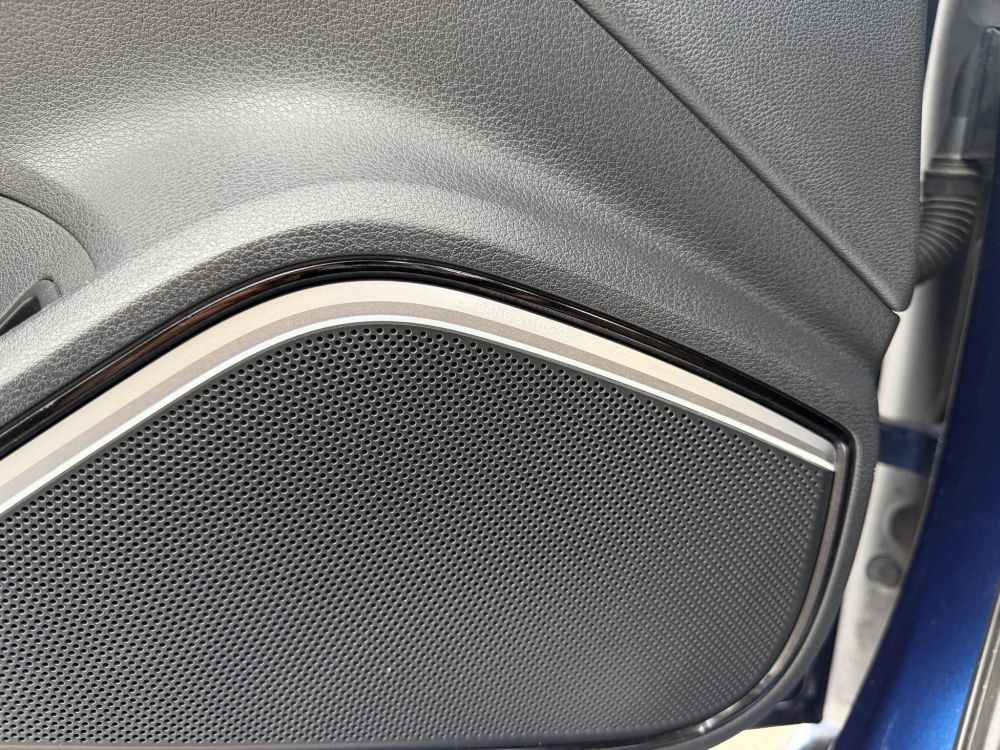 AUDI A3 Sportback 1.4 TFSI Ambiente S-tronic e-tron Bang and Olufsen. panoráma tető. 40km elektromos hatótáv. vezérlés cserélve!