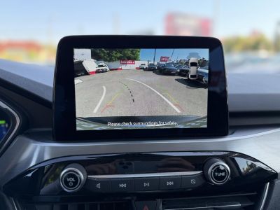 FORD KUGA 2.5 FHEV Titanium CVT 120e km. LED fényszórók. kamera. keyless. sávtartó. navi. CARPLAY!