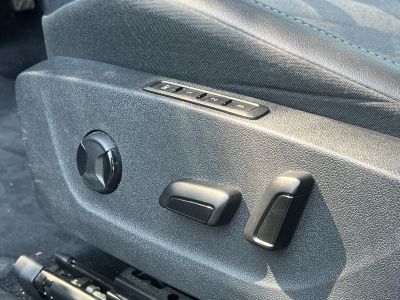 SKODA ENYAQ iV 60 Sportline Led fényszoró Navigáció Carplay Keyless Tolatókamera!