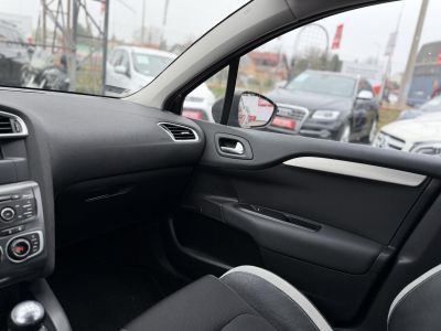 CITROEN C4 1.6 e-HDi Exclusive Masszázs ülés. Kitűnő állapot. Friss műszaki vizsga. Téli-nyári gumi!