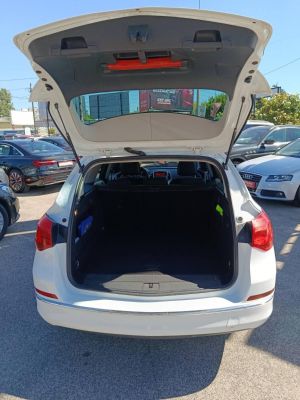 OPEL ASTRA J 1.6 Enjoy M.o.-i. Klíma Tempomat Bluetooth Esőszenzor! 7-8L/100km