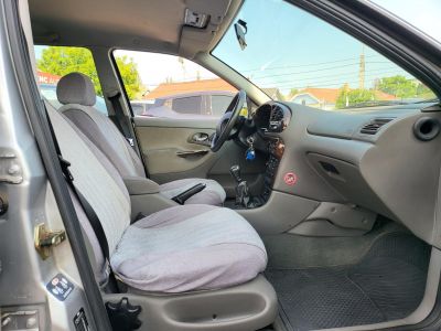 FORD MONDEO 2.5 V6 Ghia 72e km! M.o.-i. 1.tul. digit klíma el.ablak el. tükör ülésfűtés radar