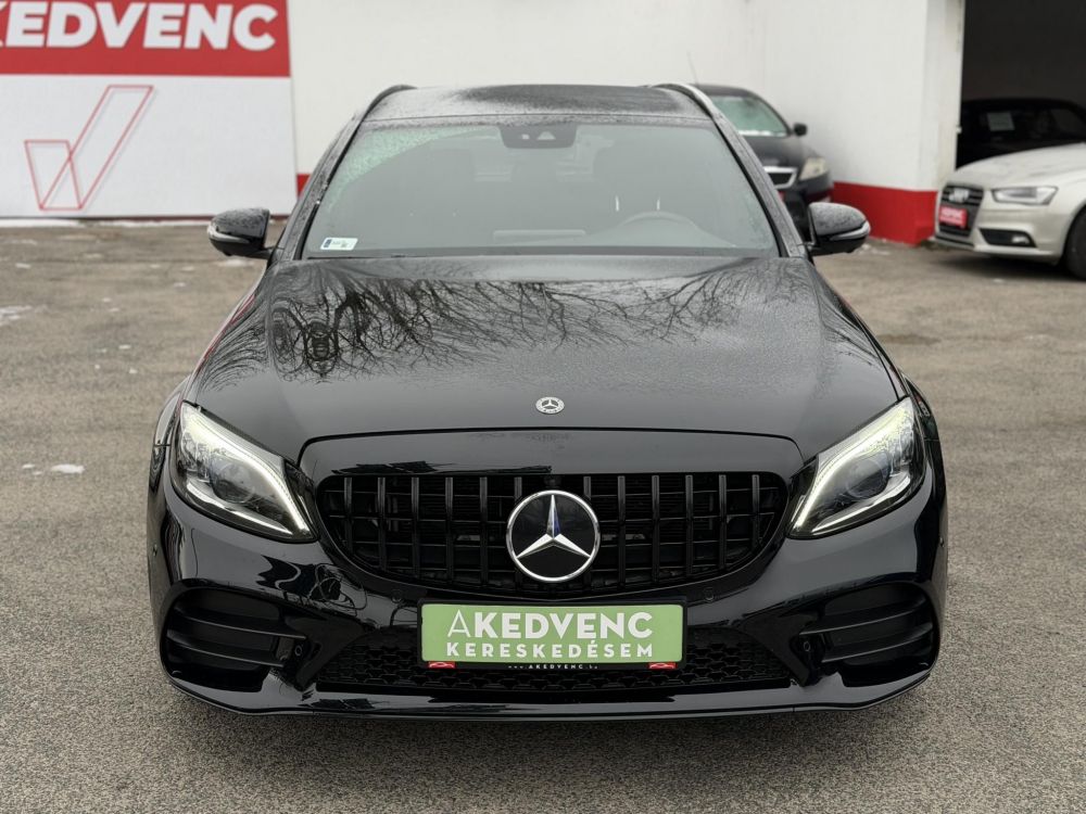 MERCEDES-BENZ C 300 T de EQ Power 9G-TRONIC AMG+karbon csomag. 88e km Burmester. teljes kerámia bevonat. ZÖLD rendszám