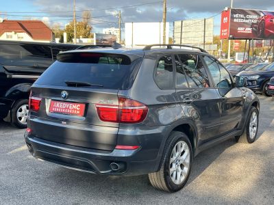 BMW X5 xDrive30d (Automata) Nagyszerviz után! Xenon Navi Memória Barna bőr Ülésfűtés