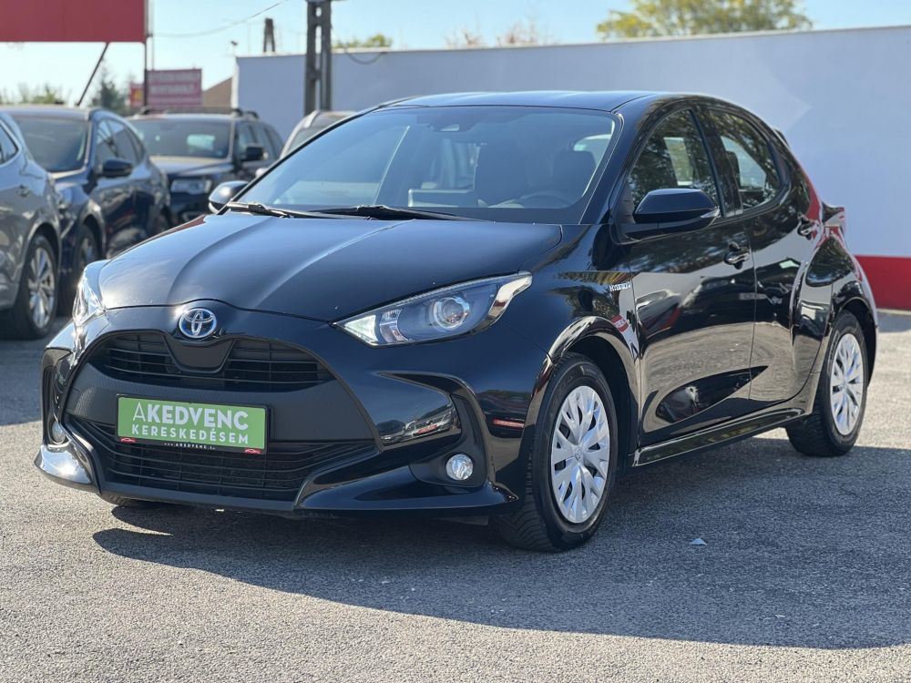 TOYOTA YARIS 1.5 Hybrid Comfort Style e-CVT