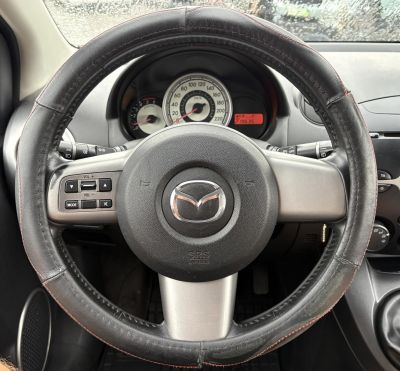 MAZDA 2 1.4 CD TE M.o.-i. Klíma! 4L/100km