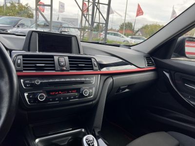 BMW 318d Sport Xenon Ülésfűtés PDC Bluetooth Digitklíma Combtámasz