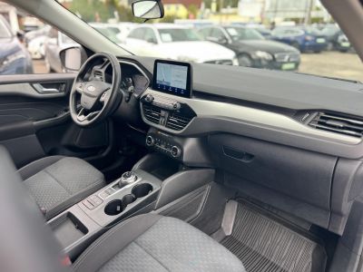 FORD KUGA 2.5 PHEV Freedom CVT 123e km. 70 km elektromos hatótáv. ülés-kormányfűtés. vonóhorog!