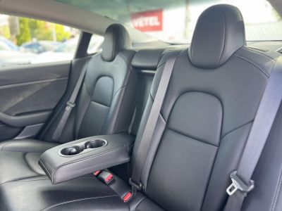 TESLA MODEL 3 Standard Range Plus Aut 123e km. garanciális akkumulátor és hajtás. magyar rendszámos!