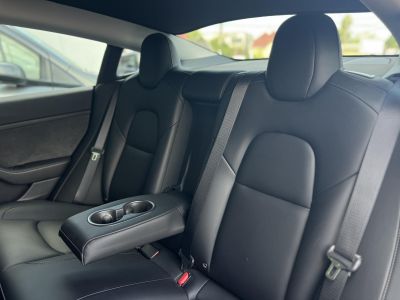 TESLA MODEL 3 Long Range AWD (Automata) 47e km. mátrix LED. hőszivattyú. AMD Ryzen. garanciális!