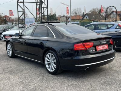 AUDI A8 4.2 V8 TDI DPF quattro Tiptronic ic Xenon Napfénytető Távtartó Kamera Bose Keyless Memória Navi