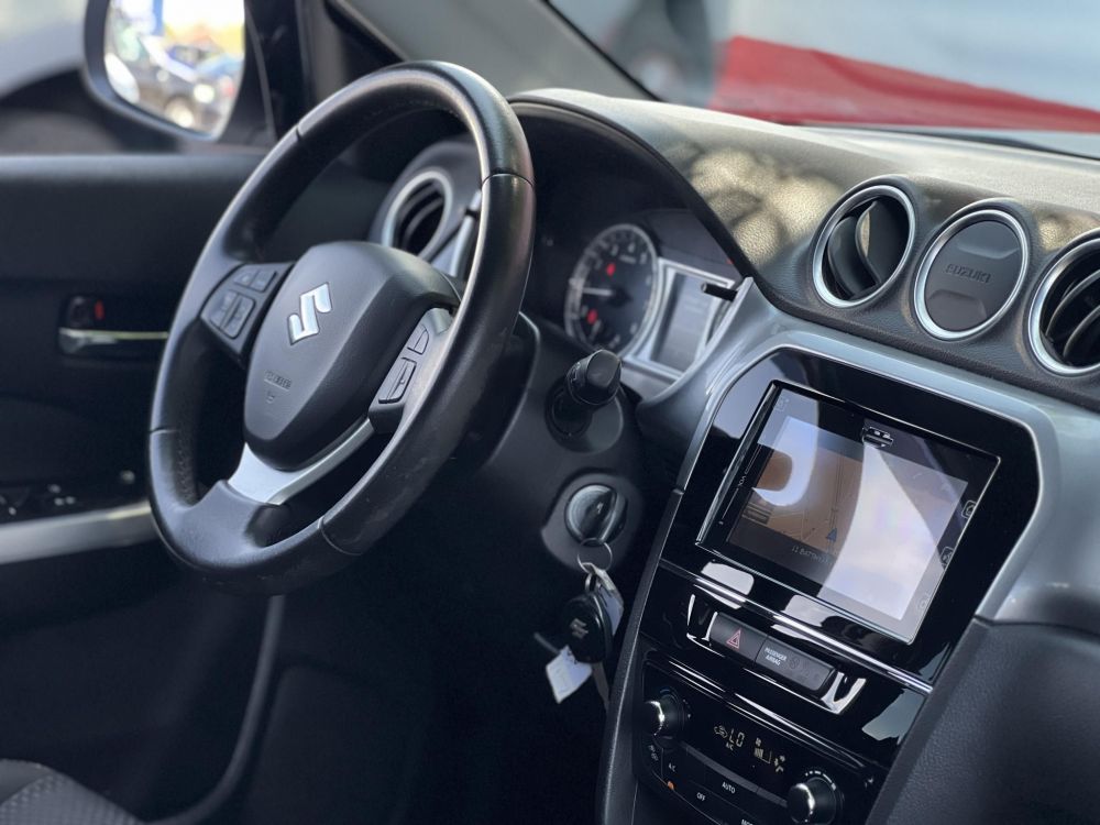 SUZUKI VITARA 1.6 GL+ Magyarországi. Gyári fényezés. Carplay Tolatókamera!