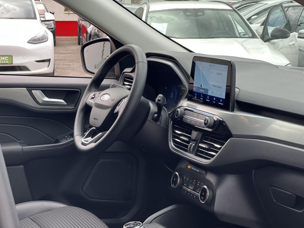 FORD KUGA 2.5 PHEV Titanium CVT 37e km. kitűnő állapot!