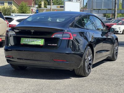 TESLA MODEL 3 Performance AWD (Automata) 87e km. mátrix LED. hőszivattyú. garanciális. téli-nyári kerék szett!