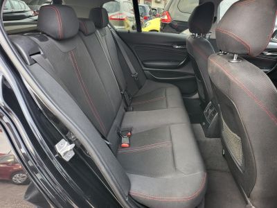 BMW 120d Sport Adaptív LED Tempomat ProfNavi Harman/kardon Ülésfűtés Bluetooth Megkímélt!