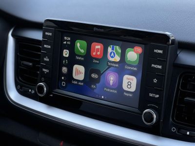 KIA STONIC 1.25 MPI Style Magyarországi. Gyári fényezés. 63e km.Végig vezetett szervizkönyv!