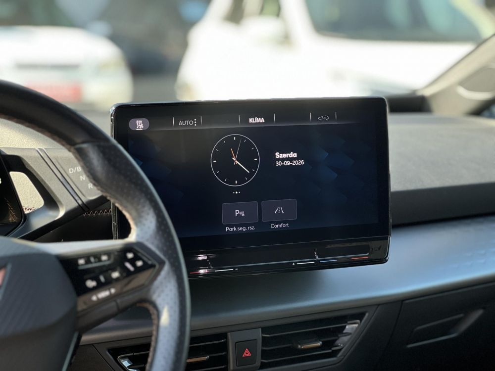 CUPRA BORN 58 kWh 64e km